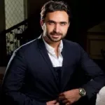 طلوا عينيها