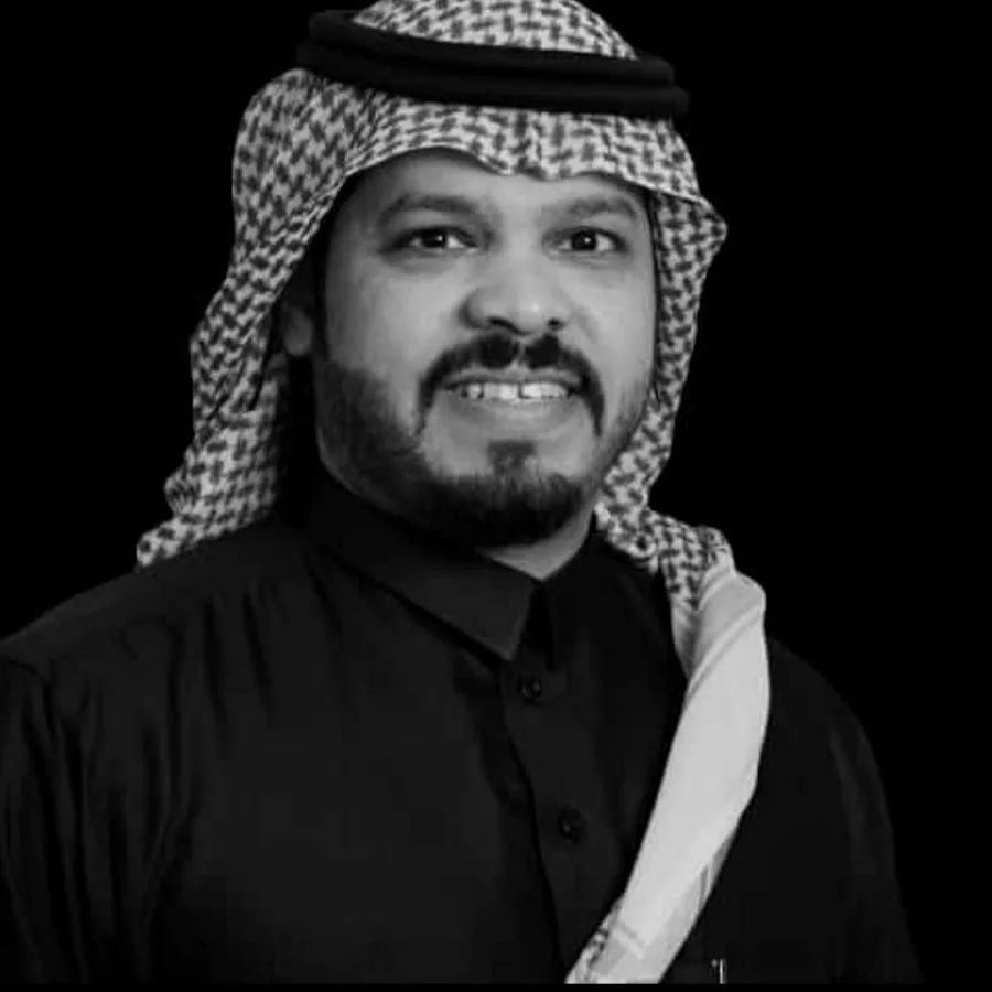 محاورة رزين vs عوض نايف الجامعي